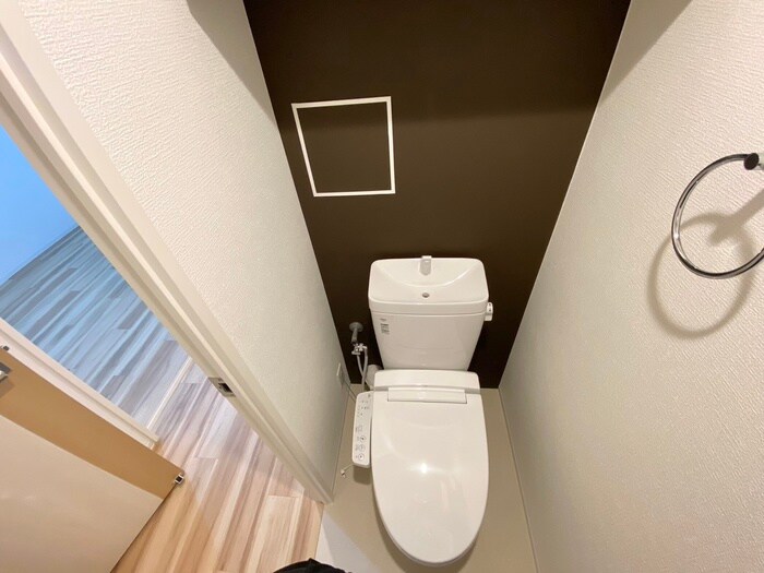 物件内観写真15　(トイレ)