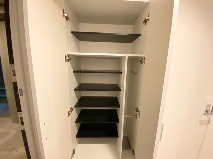 物件内観写真16　(靴箱)