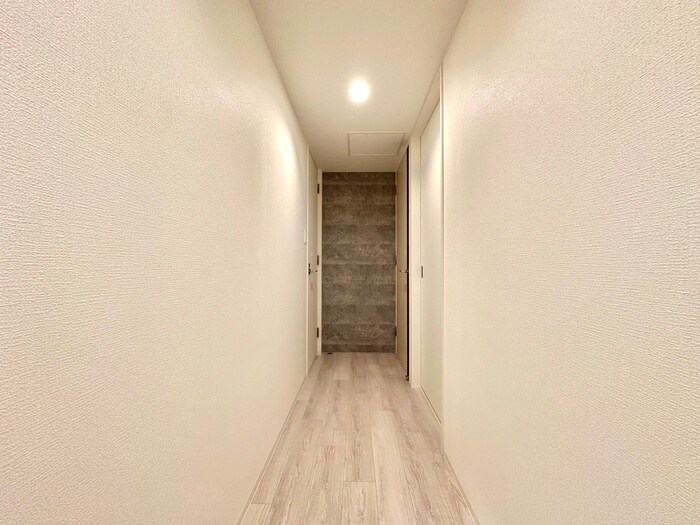 物件内観写真18　(廊下)
