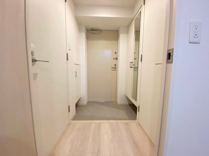 物件内観写真18　(廊下)