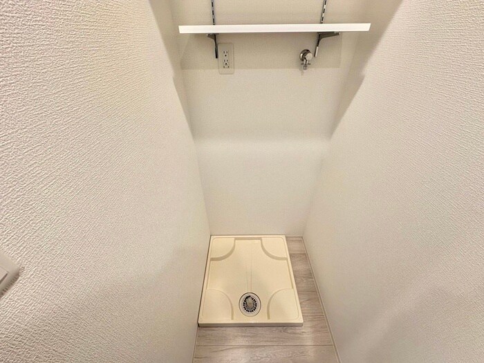 物件内観写真20　(洗濯機置場)