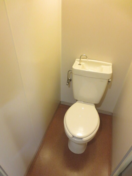 物件内観写真10　(トイレ)