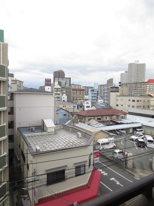 物件内観写真14　(室内からの展望)