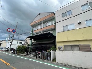 メゾン花博外観写真