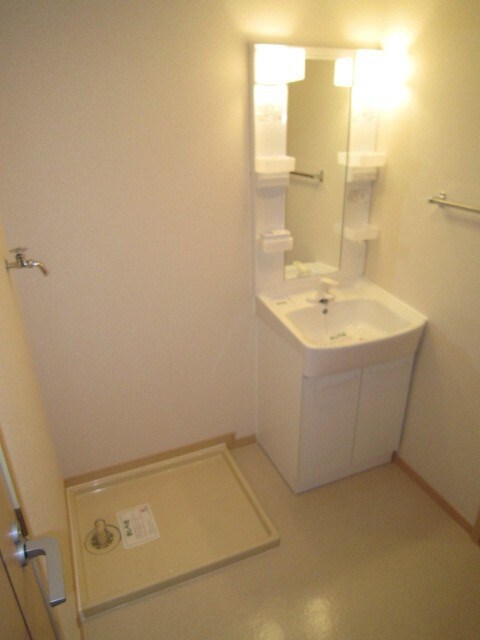 物件内観写真12　(洗面)