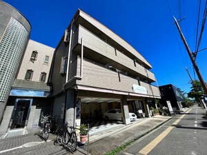サンライト八王寺外観写真