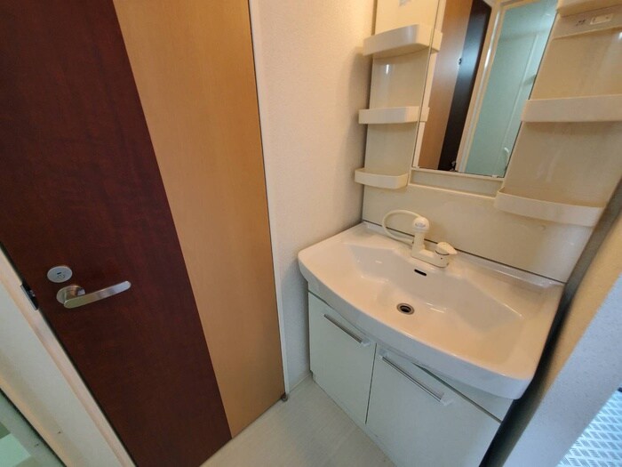 物件内観写真13　(洗面)