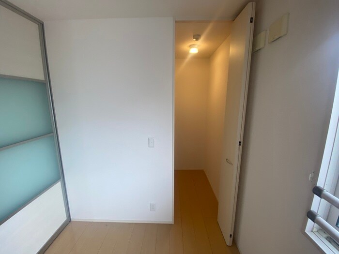 物件内観写真16　(収納)