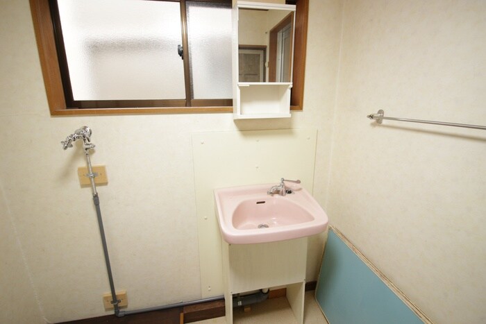 物件内観写真8　(洗面)