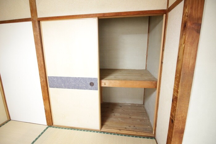 物件内観写真10　(収納)