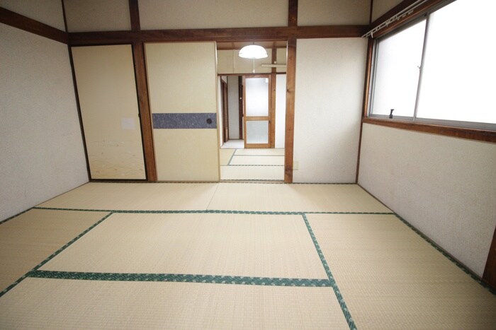 物件内観写真15　(居室)