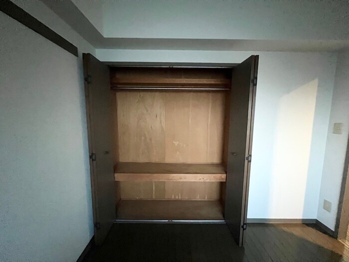 物件内観写真13　(収納)
