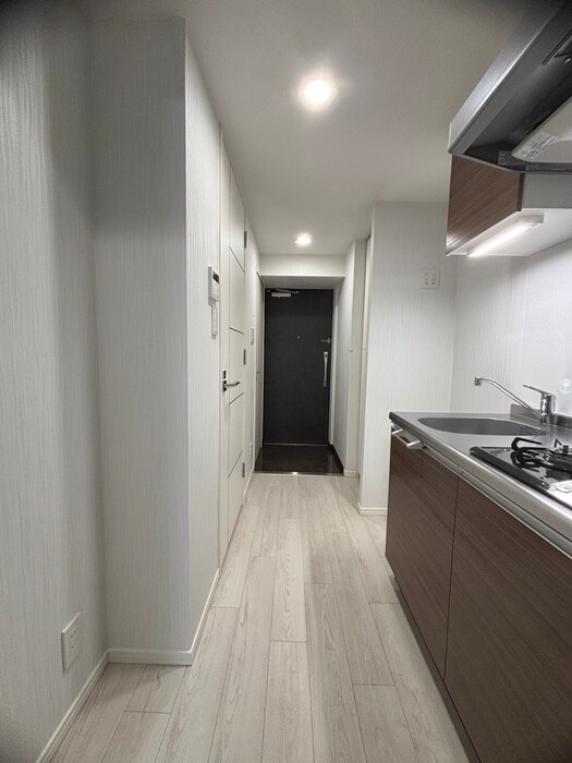 物件内観写真16　(廊下)