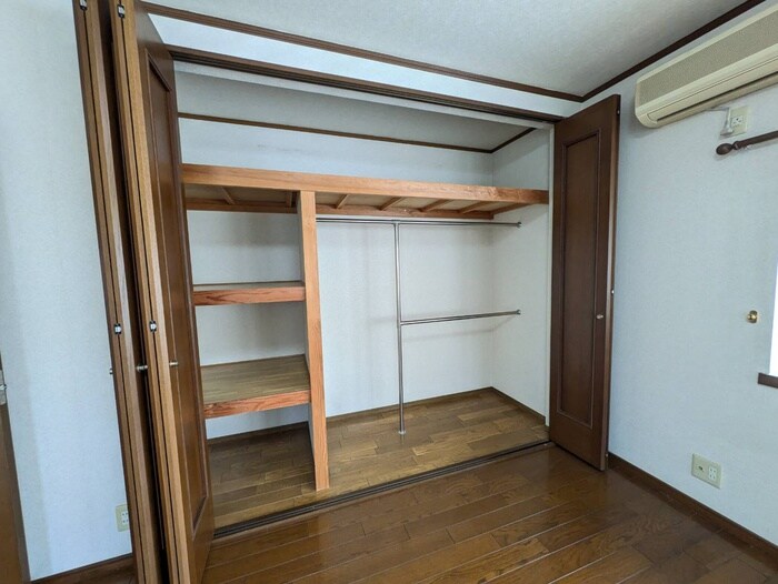 物件内観写真11　(収納)