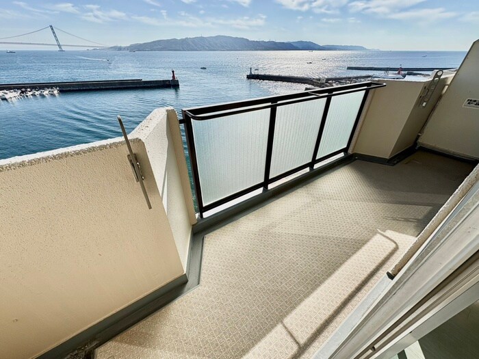 物件内観写真8　(ベランダ・バルコニー)