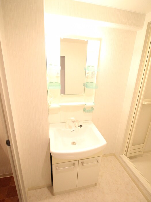 物件内観写真12　(洗面)