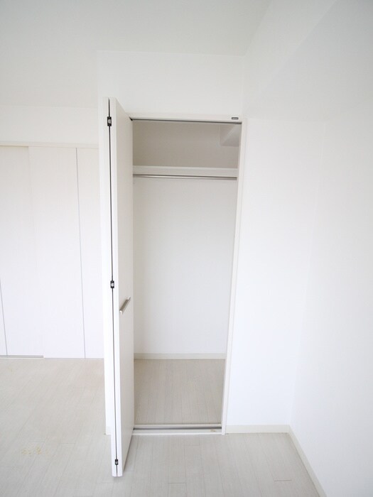 物件内観写真14　(収納)