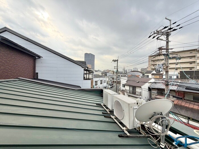 物件内観写真14　(室内からの展望)