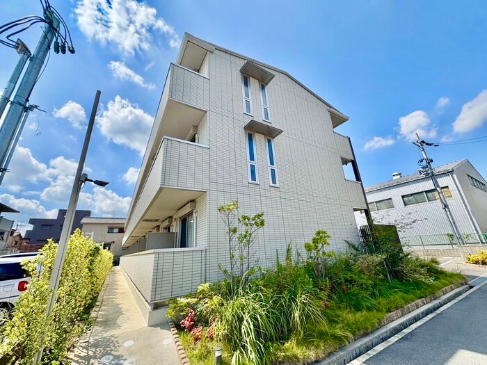 物件外観写真3　(外観写真)