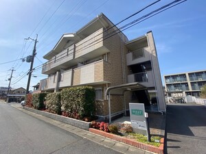 ＷＥＳＴ外観写真