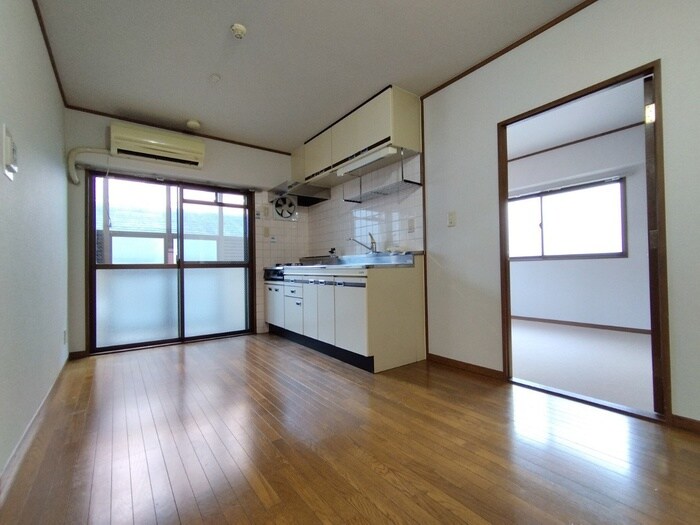 物件内観写真7　(居室)