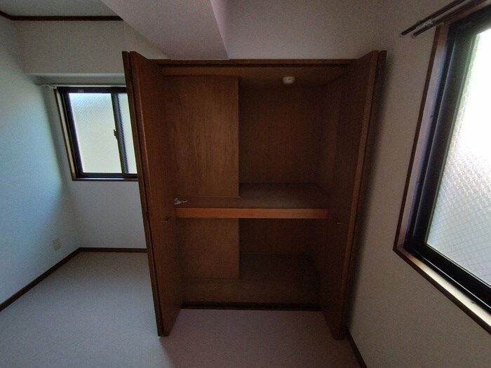 物件内観写真13　(収納)