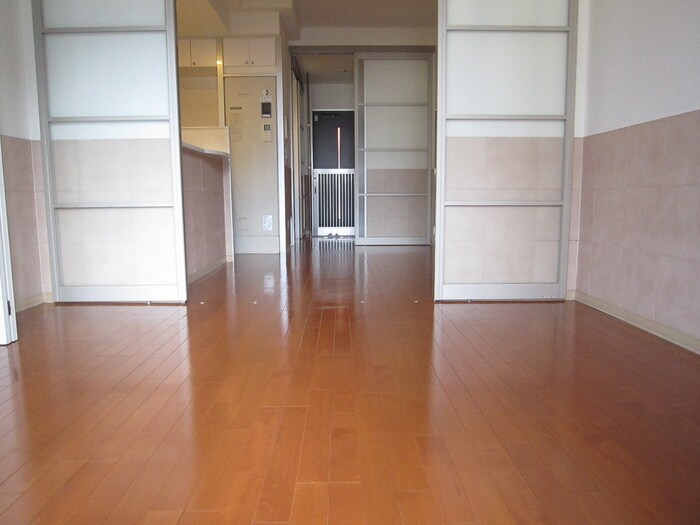 物件内観写真4　(居室)