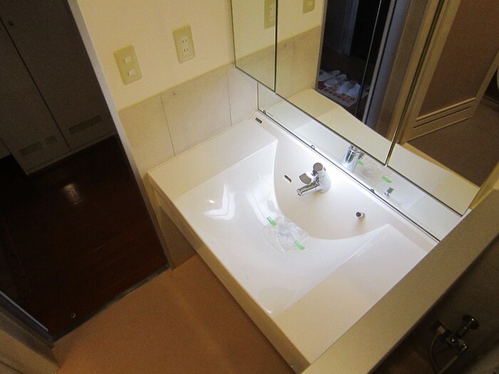 物件内観写真7　(洗面)