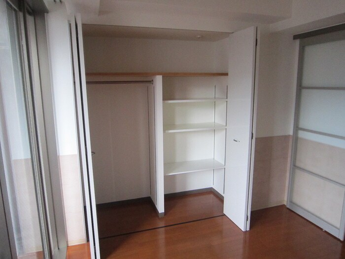 物件内観写真10　(収納)