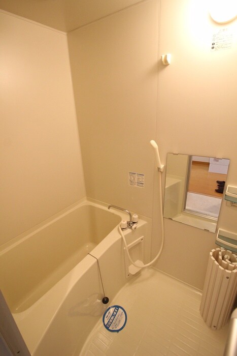 物件内観写真8　(バス／シャワールーム等)