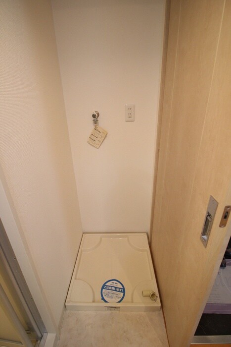 物件内観写真19　(洗濯機置場)