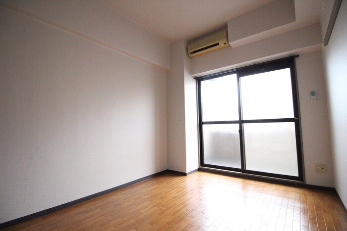 物件内観写真21　(居室)