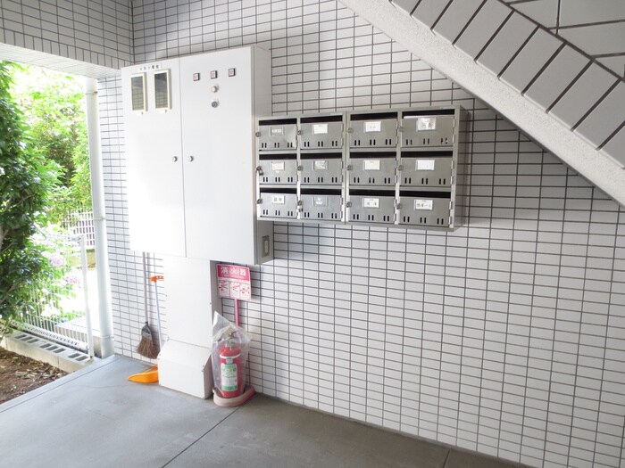 物件外観写真4　(建物設備)