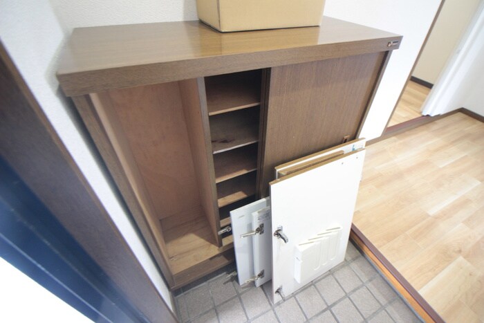 物件内観写真19　(靴箱)
