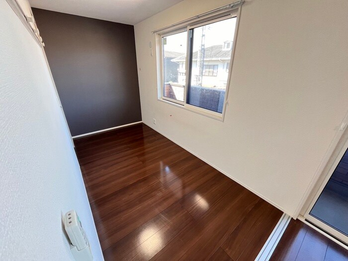 物件内観写真9　(居室)