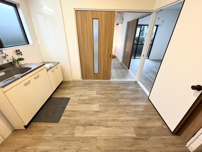 物件内観写真7　(居室)