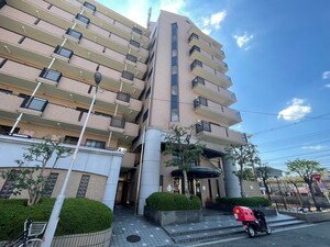 カワデンエミネンスハイツ外観写真