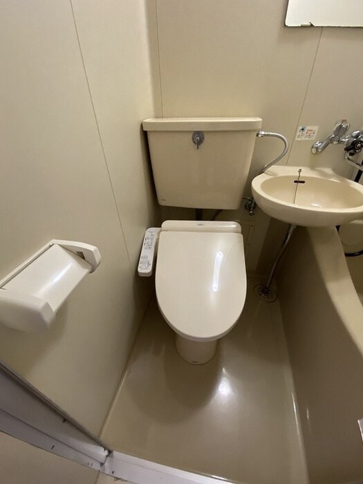 物件内観写真10　(トイレ)