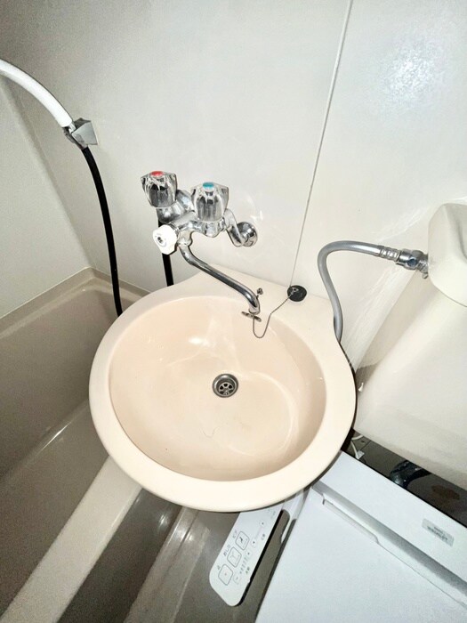 物件内観写真11　(洗面)