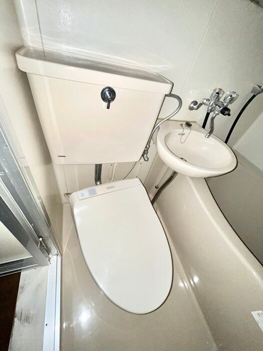 物件内観写真11　(トイレ)