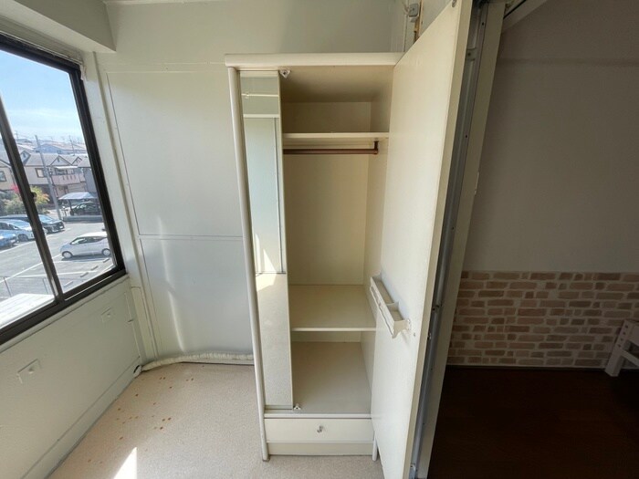物件内観写真13　(収納)