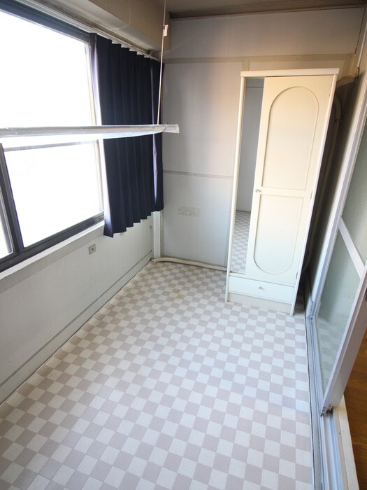 物件内観写真18　(収納)