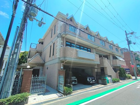 リーストラクチャー西宮北口外観写真