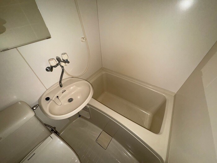 物件内観写真10　(バス／シャワールーム等)