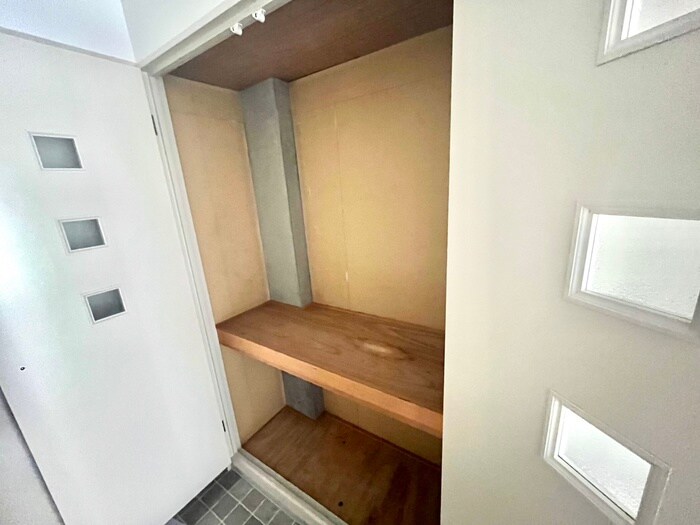 物件内観写真15　(収納)