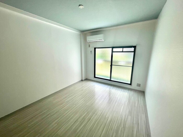 物件内観写真16　(居室)