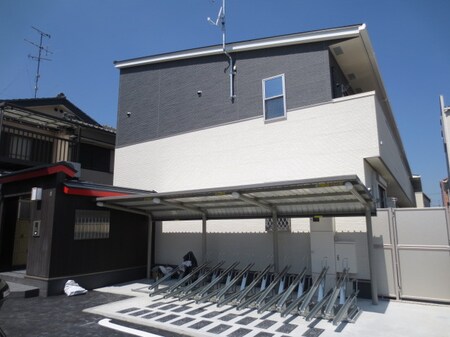 Ｄｅａ　ｓｔａｄｅｎ長岡京外観写真