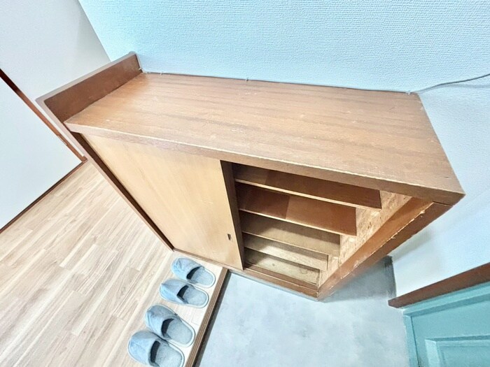 物件内観写真15　(靴箱)
