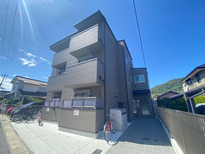 物件外観写真4　(外観写真)