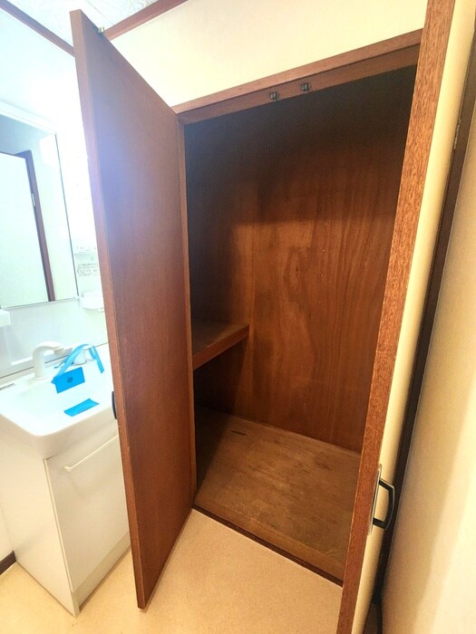 物件内観写真21　(収納)